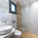 Ξενοδοχείο με διαμερίσματα Melies 3*