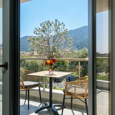 Hotel apartamentowy Mellies